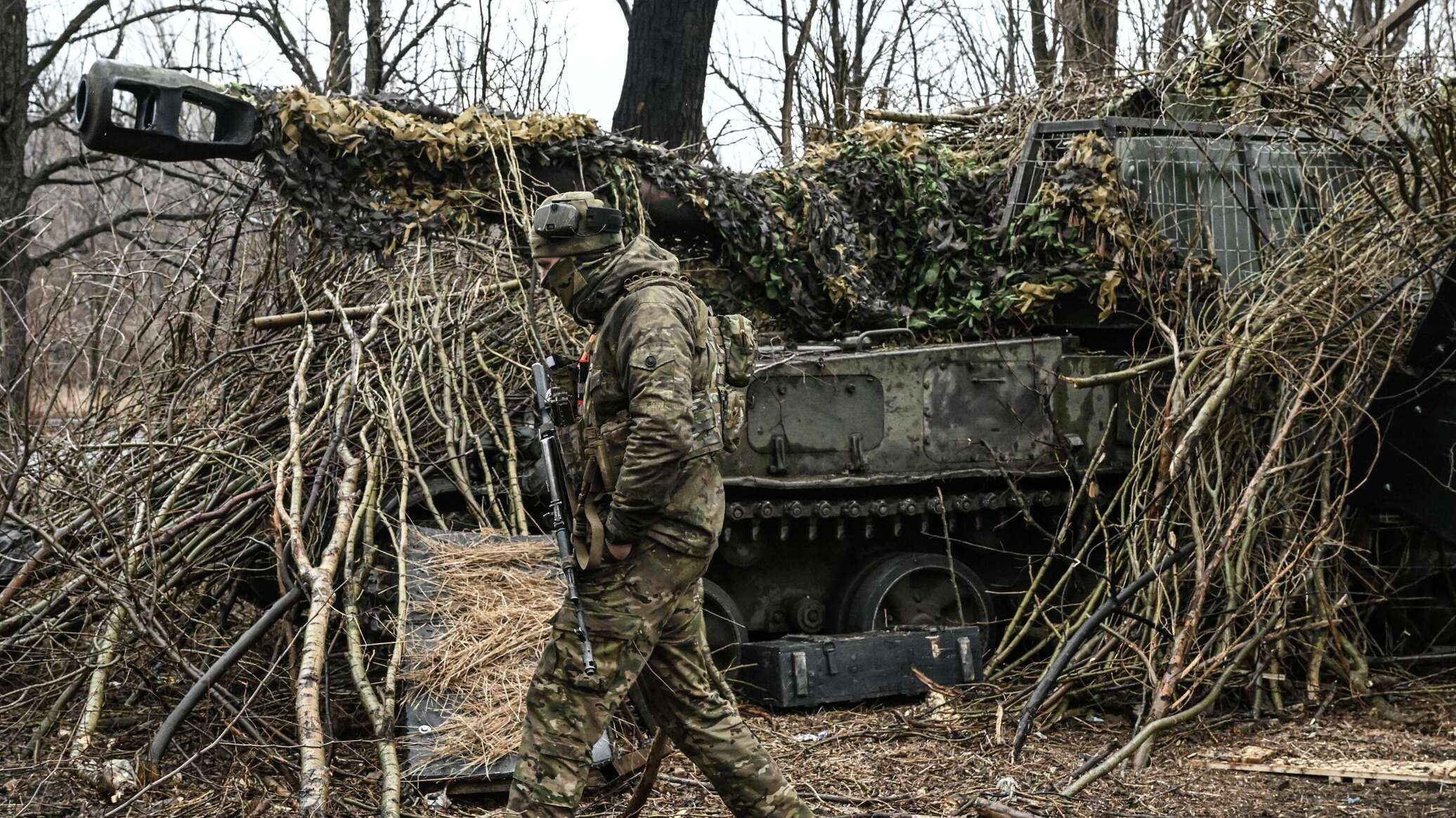 СВО: российский "Инвар" прошивает натовские танки навылет