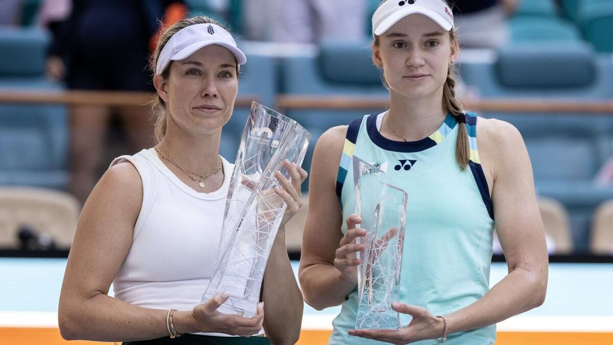 Казахстанка Елена Рыбакина поднялась на второе место в "чемпионской гонке WTA"