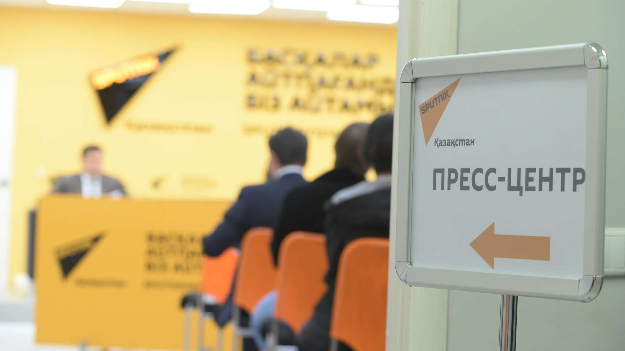 Искусственный интеллект: помощь или угроза
